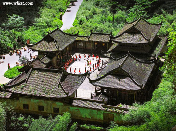 純玩重慶武隆天坑地縫+市內(nèi)4天重慶連線旅游報(bào)價(jià)